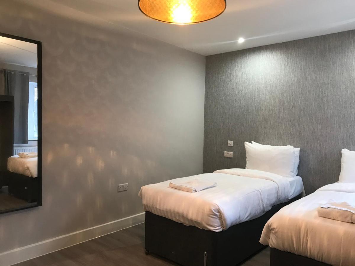 Apartments Heathrow - Hounslow Cranford エクステリア 写真
