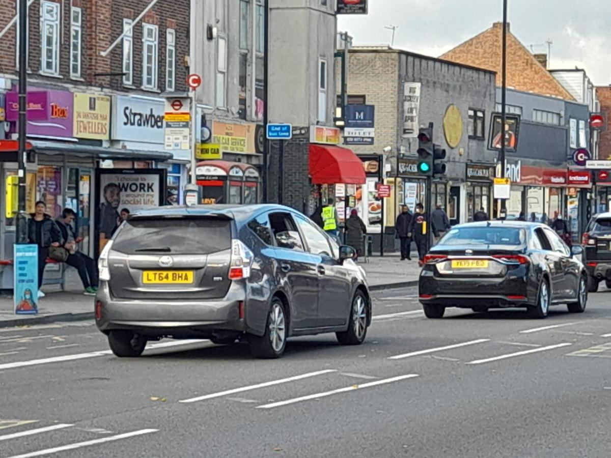 Apartments Heathrow - Hounslow Cranford エクステリア 写真